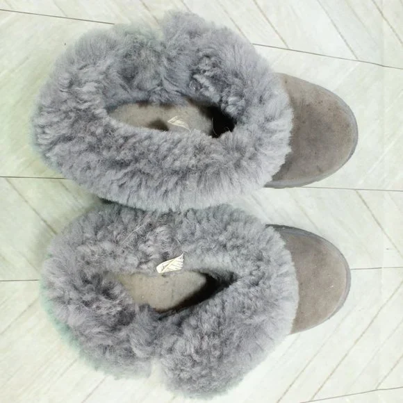 UGG Australia Bailey Brown Suede Lined Button Winter Ankle Boots US 6 - Picture 6 of 9